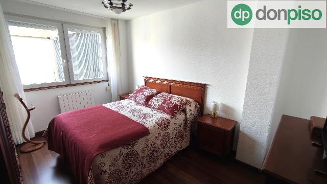 Imagen 7 Inmueble 300970 - Piso en venta en Santa Cruz De Bezana / Urbanización Bezana Lago, en el centro de Bezana 