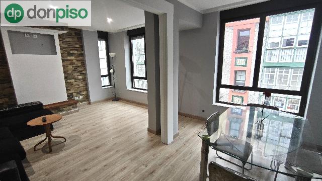 Imagen 4 Inmueble 301125 - Piso en venta en Torrelavega / Frente al Parque de la Llama 