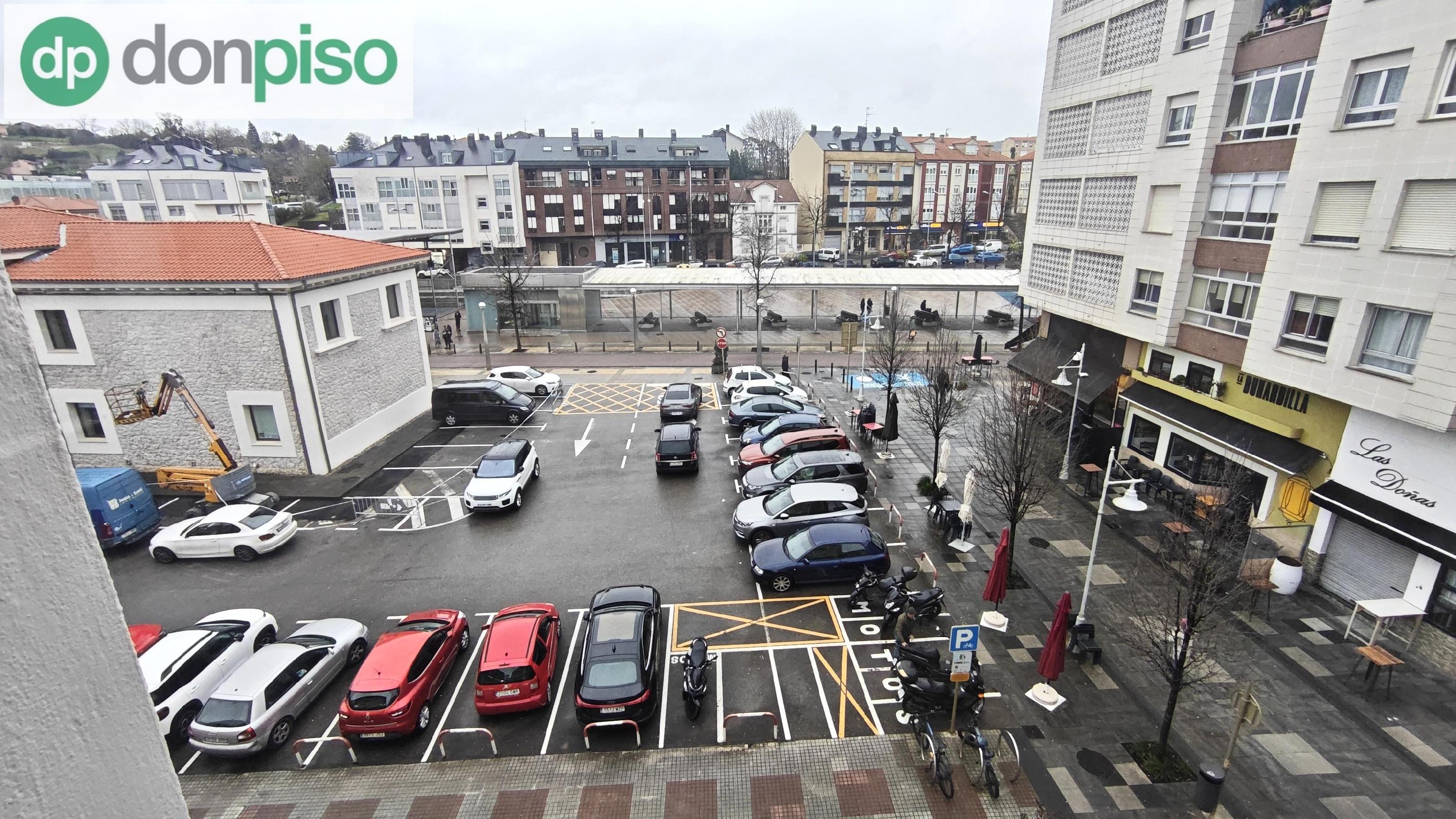 Imagen 29 Piso en venta en Torrelavega / Frente al Parque de la Llama 