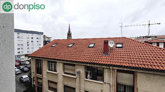 Imagen 28 Inmueble 301125 - Piso en venta en Torrelavega / Frente al Parque de la Llama 