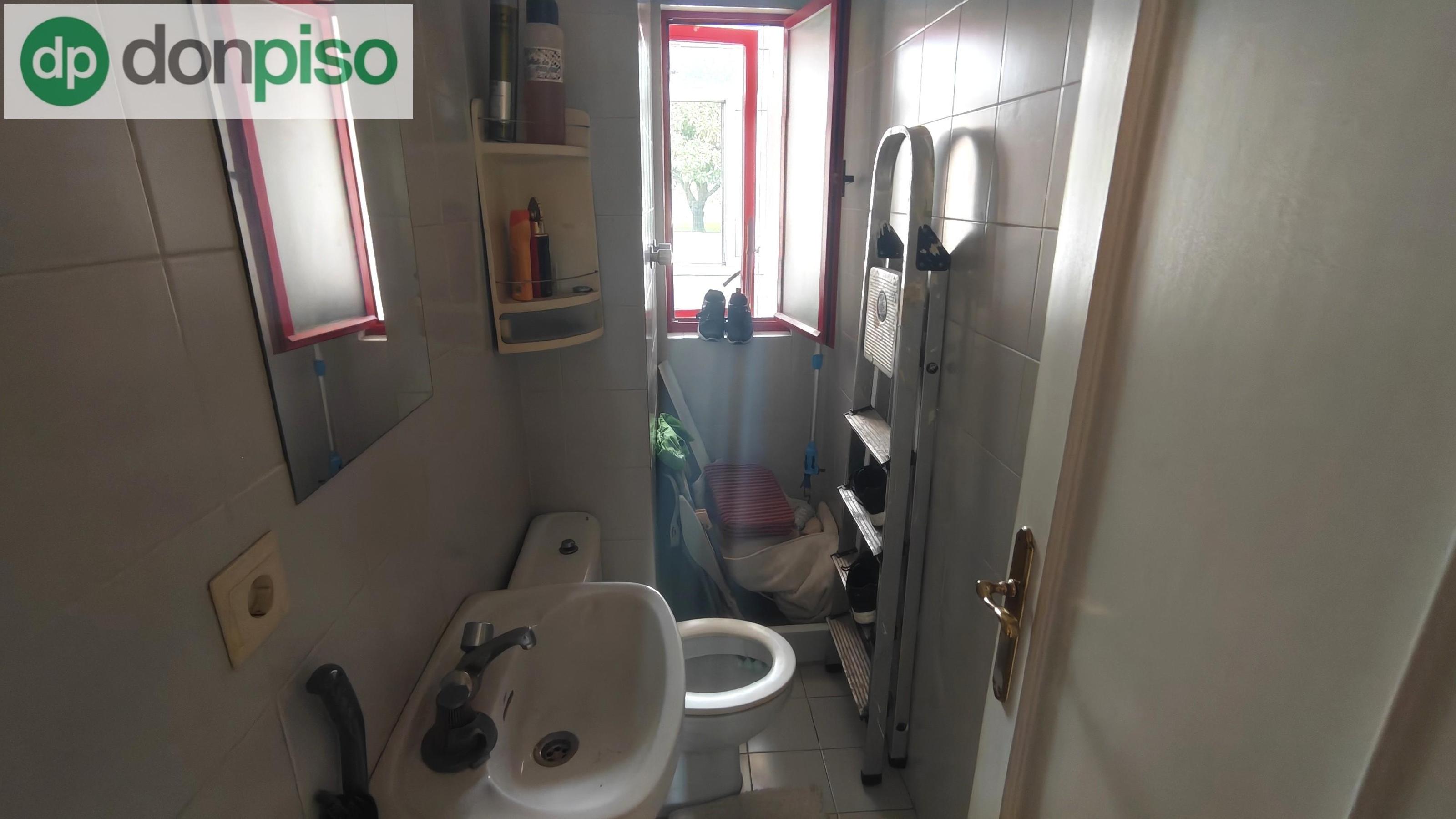 Imagen 18 Piso en venta en Santander / A cinco minutos de la Playa del Sardinero 