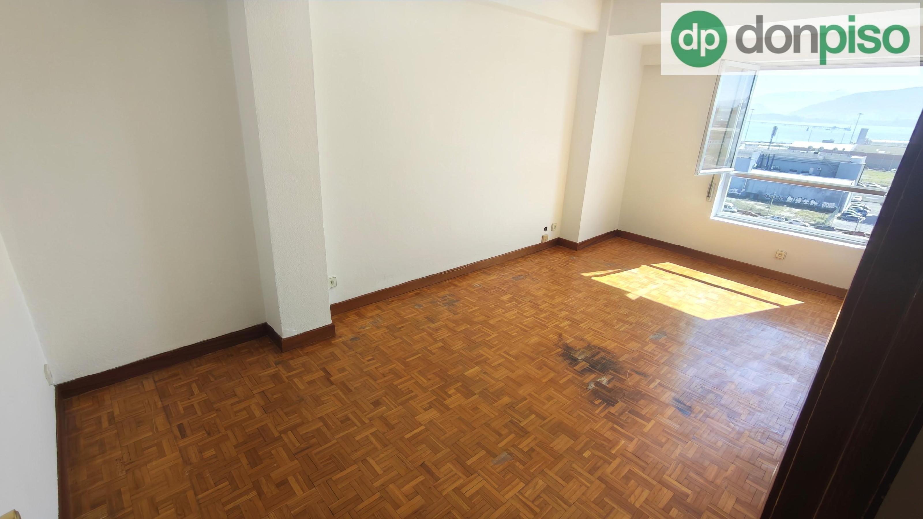 Imagen 7 Piso en venta en Santander / A 10 minutos del Ayuntamiento 