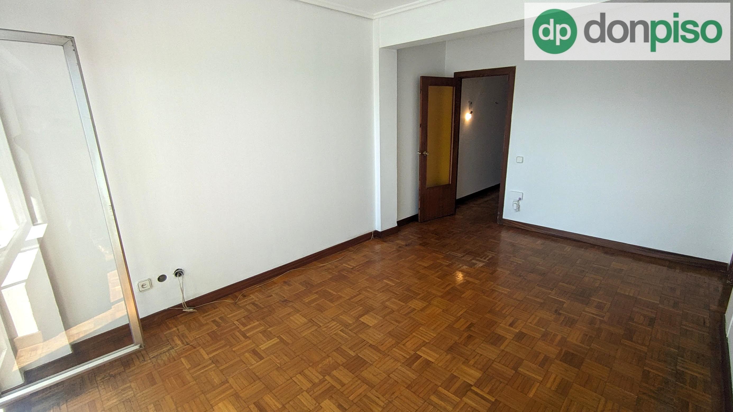 Imagen 12 Piso en venta en Santander / A 10 minutos del Ayuntamiento 