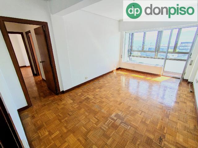 Imagen 2 Inmueble 301576 - Piso en venta en Santander / A 10 minutos del Ayuntamiento 