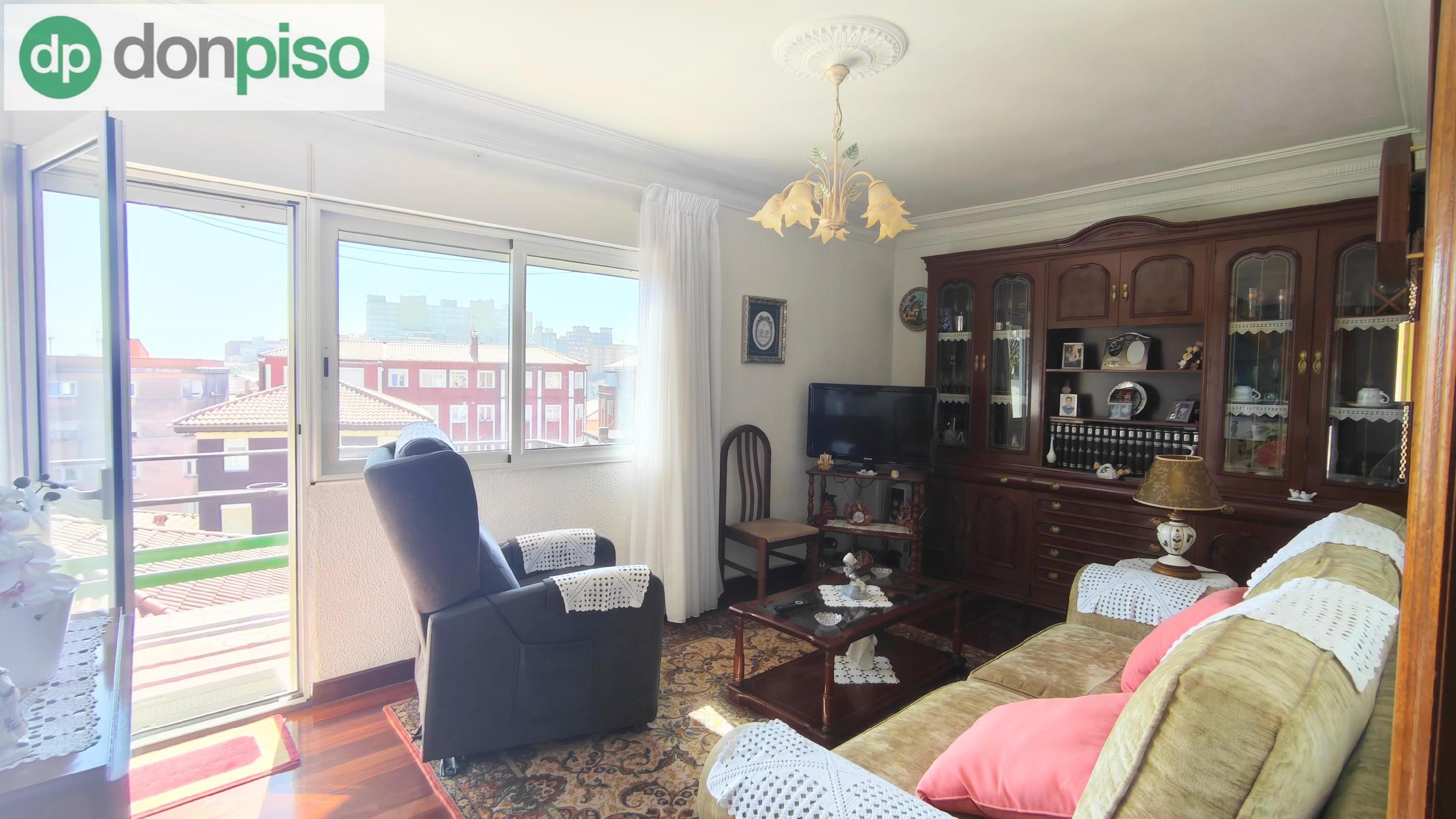 Imagen 2 Piso en venta en Santander / Cerca de la Plaza de Numancia 