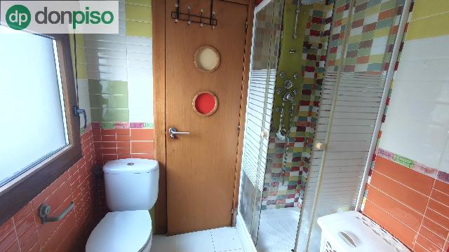 Imagen 7 Inmueble 301735 - Piso en venta en Torrelavega / Cerca de La Estación de Tren 
