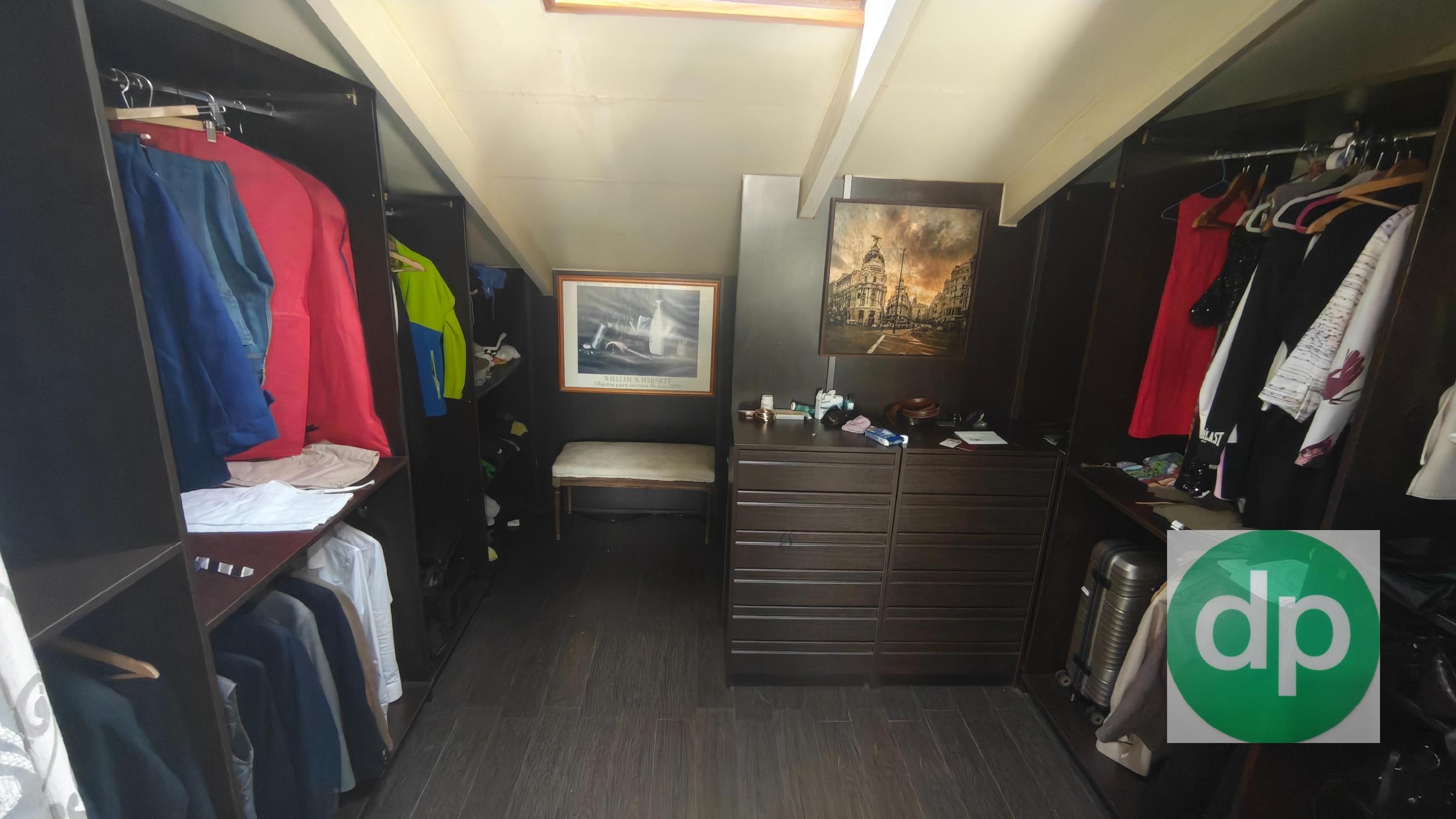 Imagen 36 Casa en venta en Pozuelo De Alarcón / Pozuelo de Alarcón 