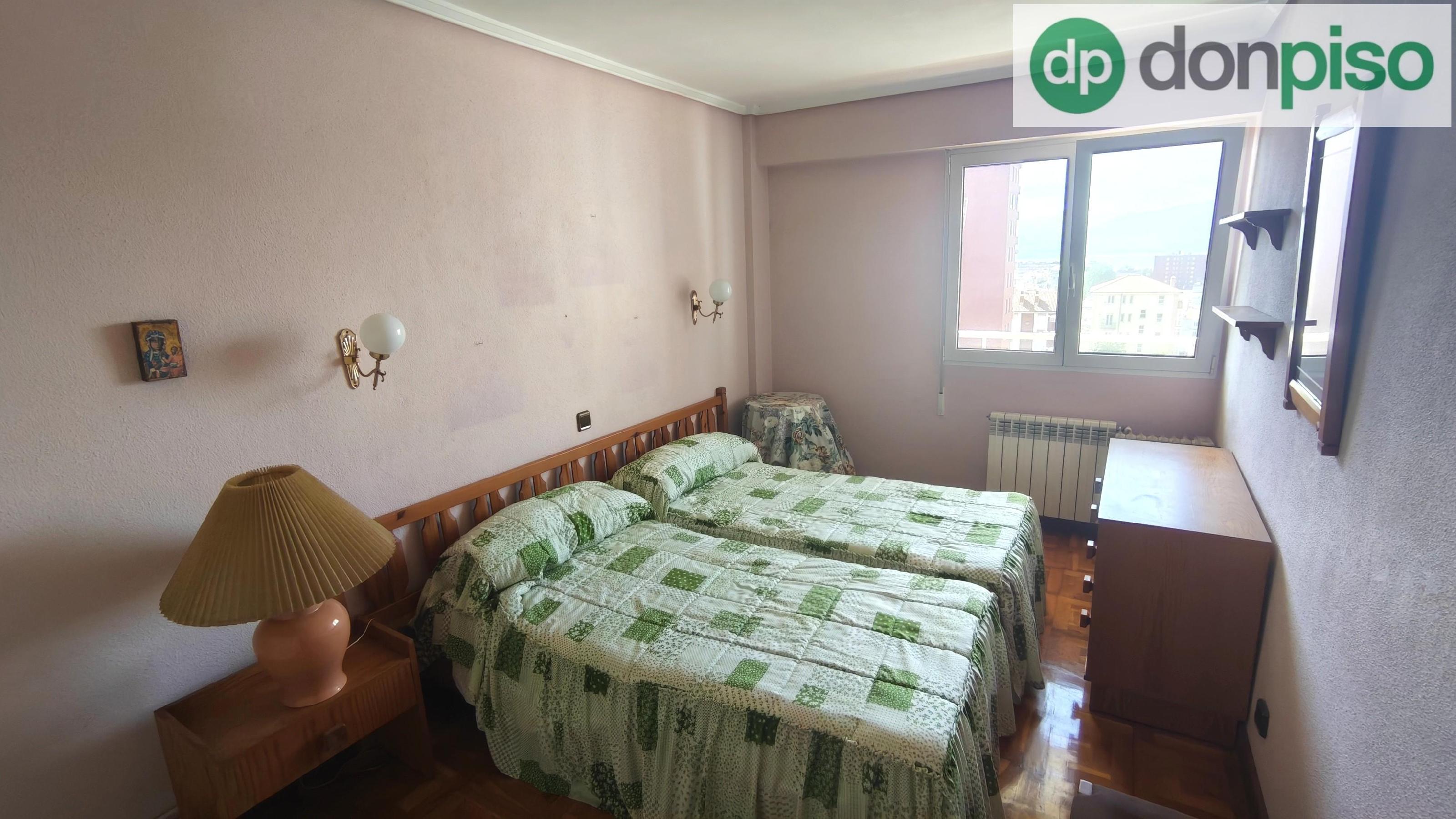 Imagen 13 Piso en venta en Santander / Cerca del Parque Altamira 