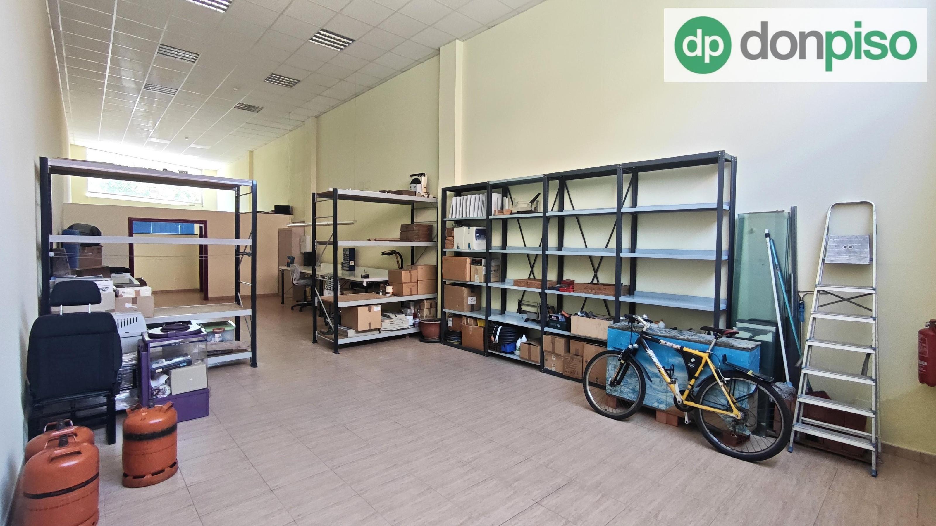 Imagen 11 Local Comercial en venta en Santander / En zona comercial La Albericia 