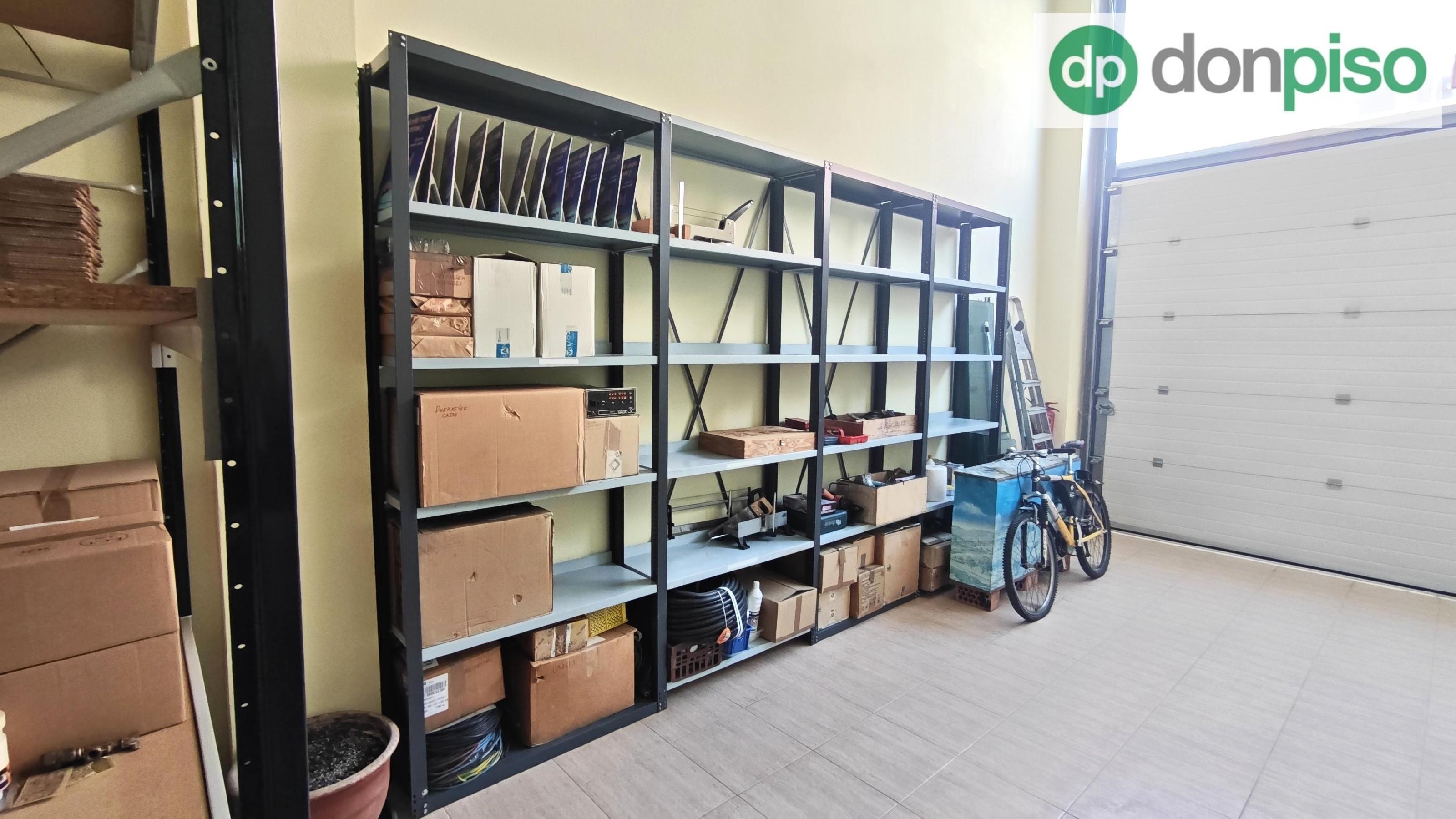 Imagen 12 Local Comercial en venta en Santander / En zona comercial La Albericia 
