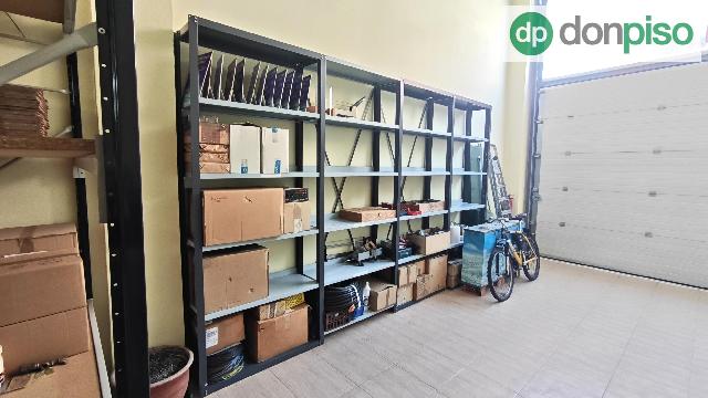 Imagen 12 Inmueble 304627 - Local Comercial en venta en Santander / En zona comercial La Albericia 