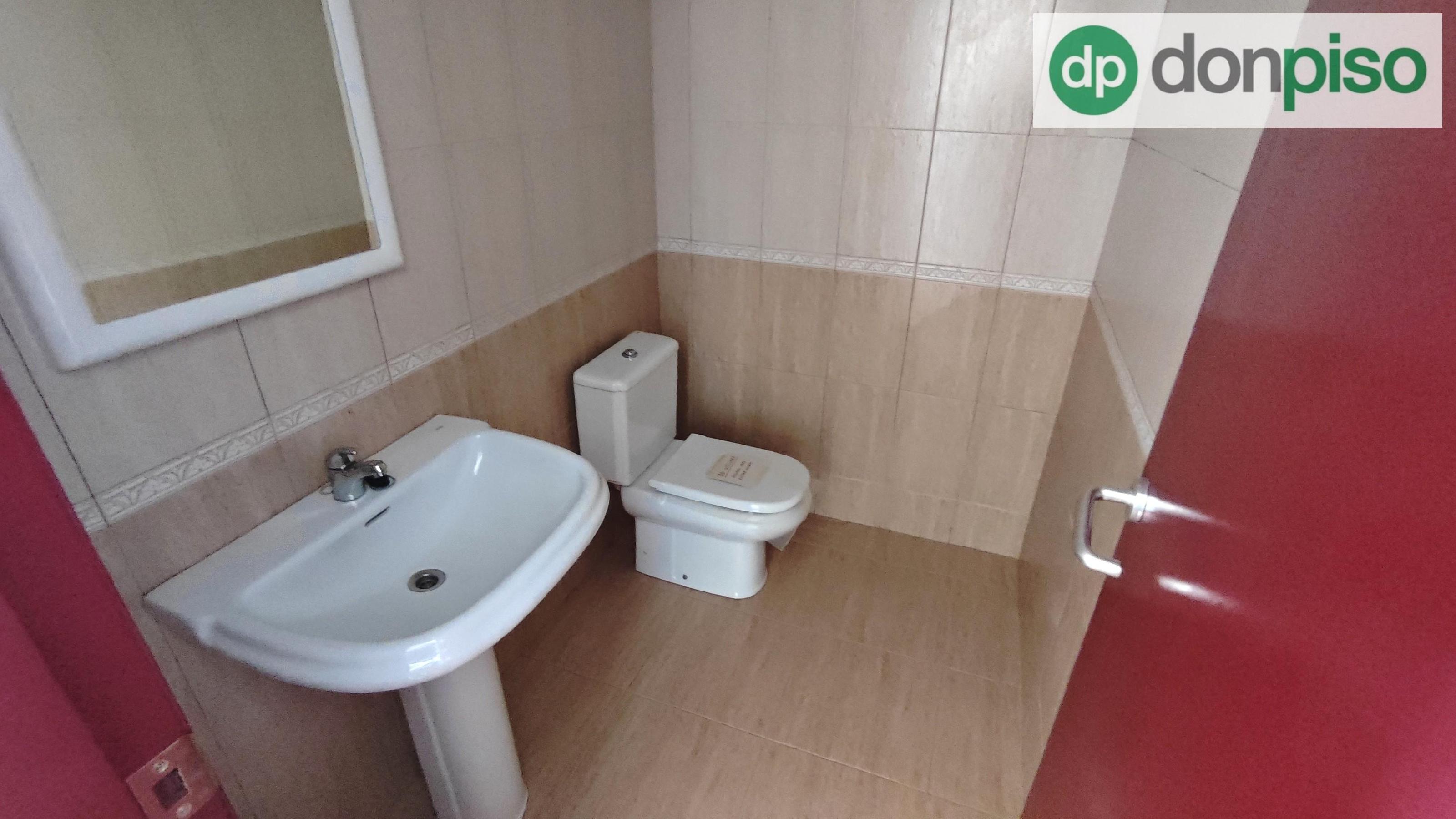 Imagen 14 Local Comercial en venta en Santander / En zona comercial La Albericia 