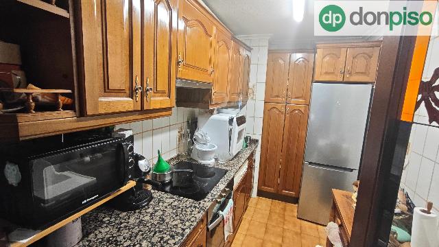 Imagen 12 Inmueble 304759 - Piso en venta en Santander / A pocos metros del Parque de La Marga