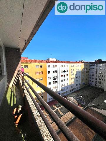 Imagen 19 Inmueble 304759 - Piso en venta en Santander / A pocos metros del Parque de La Marga