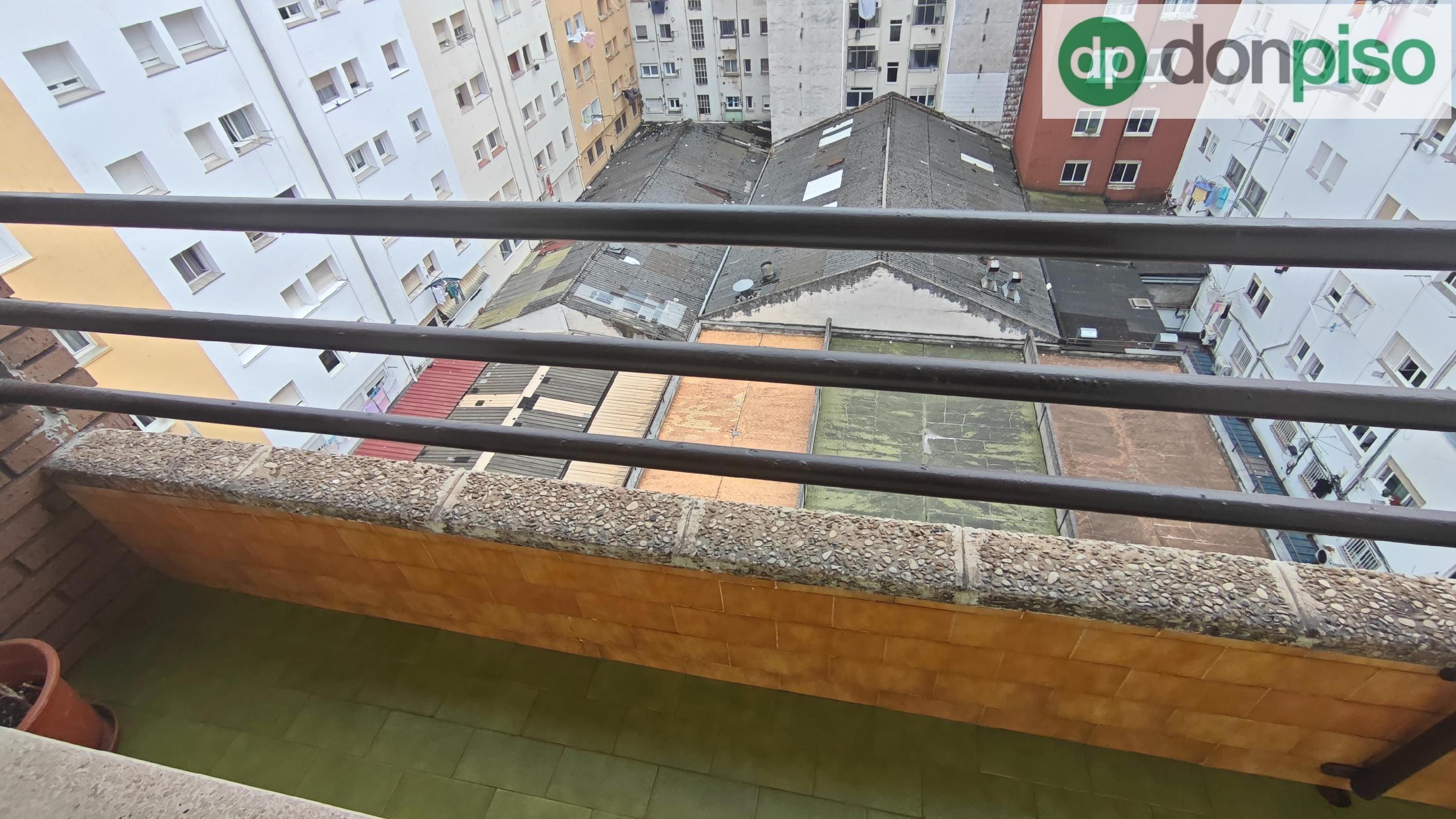 Imagen 6 Piso en venta en Santander / A pocos metros del Parque de La Marga