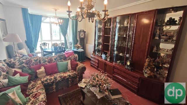 Imagen 2 Inmueble 304852 - Piso en venta en Santander / Cerca de Carrefour Peñacastillo