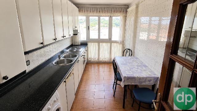 Imagen 8 Inmueble 304852 - Piso en venta en Santander / Cerca de Carrefour Peñacastillo