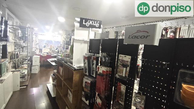 Imagen 10 Inmueble 305012 - Local Comercial en alquiler en Santander / A pocos metros de la Plaza de la Esperanza 