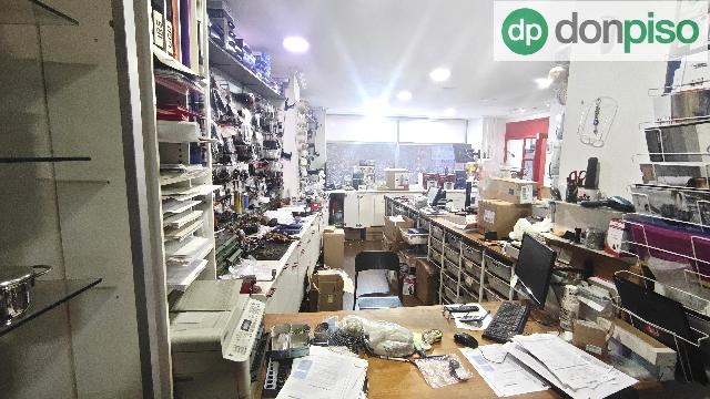 Imagen 7 Inmueble 305012 - Local Comercial en alquiler en Santander / A pocos metros de la Plaza de la Esperanza 