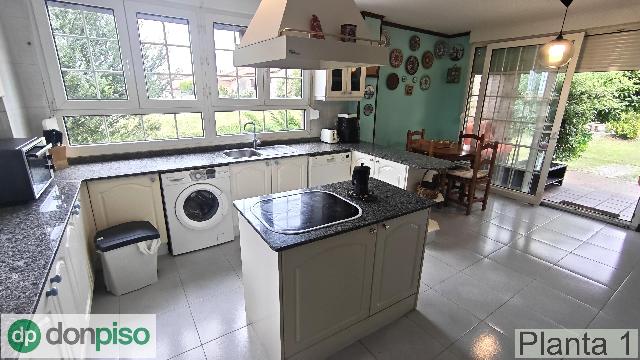 Imagen 13 Inmueble 305125 - Casa en venta en Santa Cruz De Bezana / Vivienda situada en el municipio de Bezana 