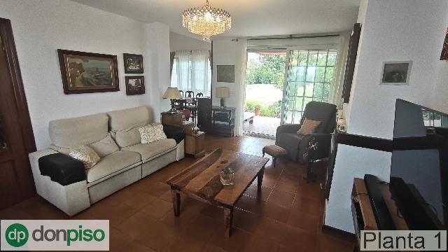 Imagen 1 Inmueble 305125 - Casa en venta en Santa Cruz De Bezana / Vivienda situada en el municipio de Bezana 