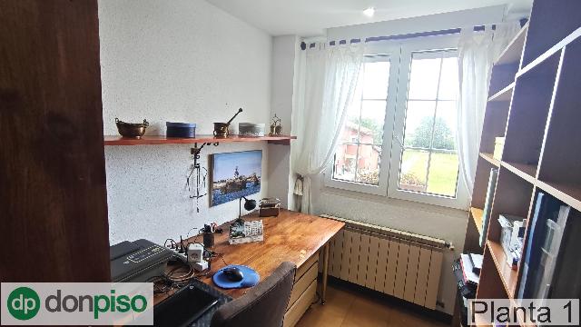 Imagen 9 Inmueble 305125 - Casa en venta en Santa Cruz De Bezana / Vivienda situada en el municipio de Bezana 