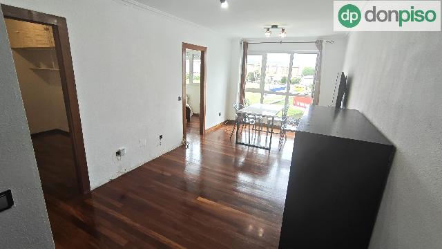 Imagen 2 Inmueble 305169 - Piso en venta en Santander / Cerca de Carrefour 