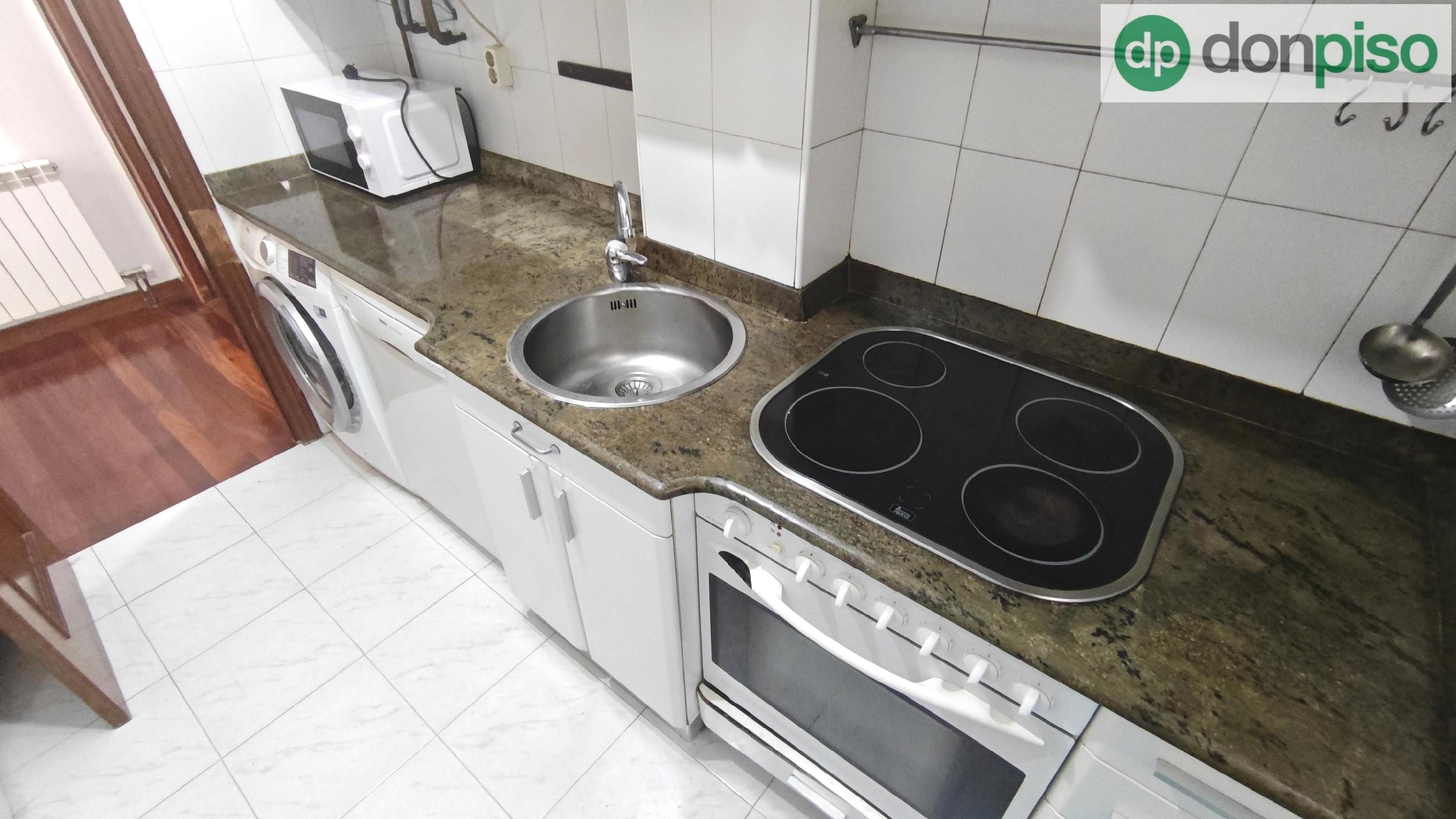Imagen 8 Piso en venta en Santander / Cerca de Carrefour 