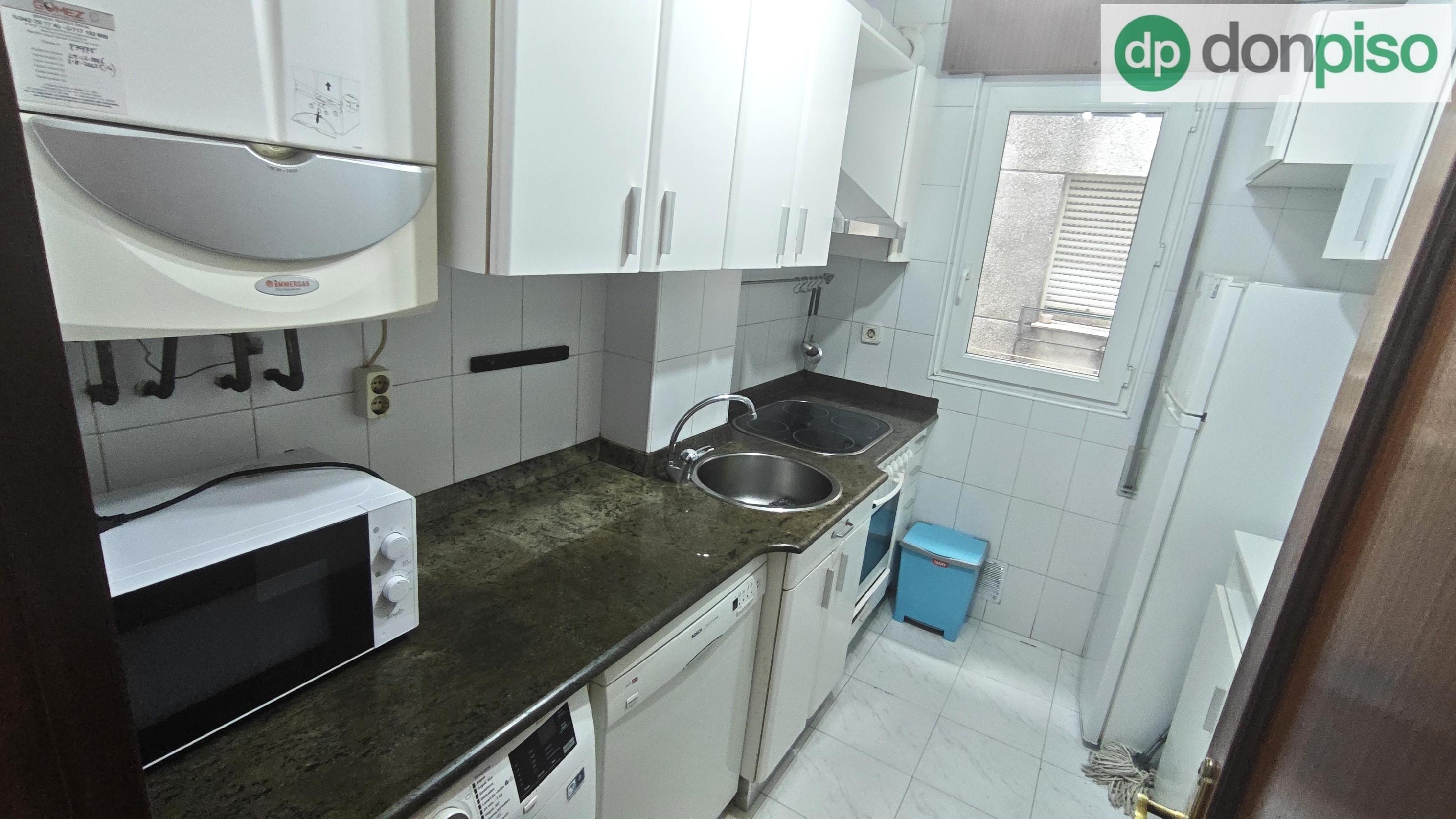Imagen 7 Piso en venta en Santander / Cerca de Carrefour 
