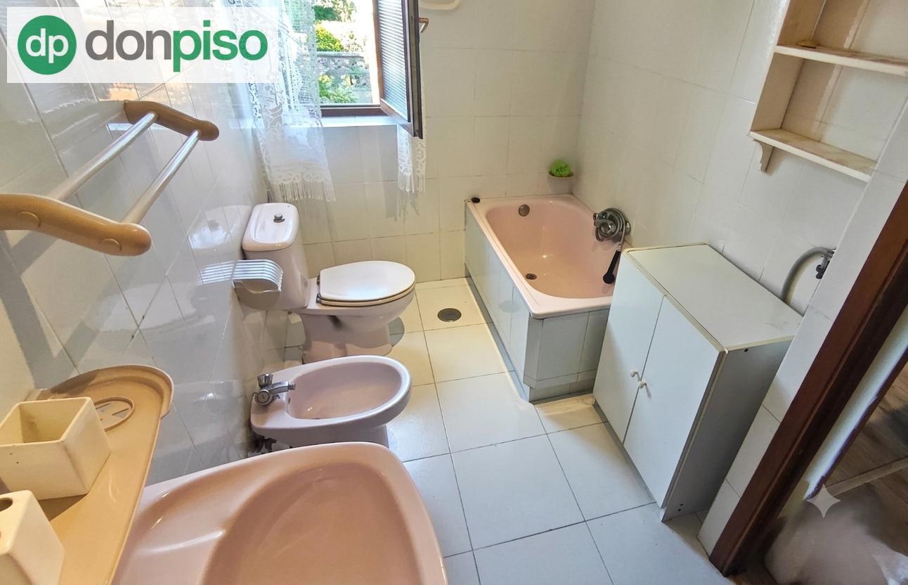 Imagen 14 Casa en venta en Corrales De Buelna Los / Cerca del Campo de Futbol