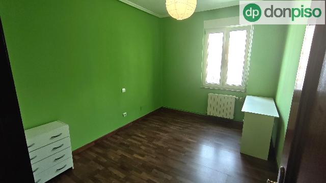 Imagen 10 Inmueble 305744 - Piso en venta en Santander / A 5 minutos de la Plaza de Numancia 