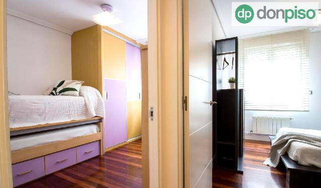 Imagen 10 Inmueble 306073 - Piso en venta en Santander / A pocos metros de la Estación de Renfe 