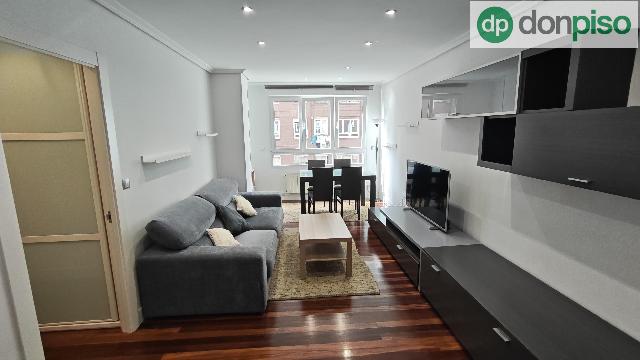 Imagen 1 Inmueble 306073 - Piso en venta en Santander / A pocos metros de la Estación de Renfe 