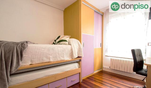 Imagen 11 Inmueble 306073 - Piso en venta en Santander / A pocos metros de la Estación de Renfe 