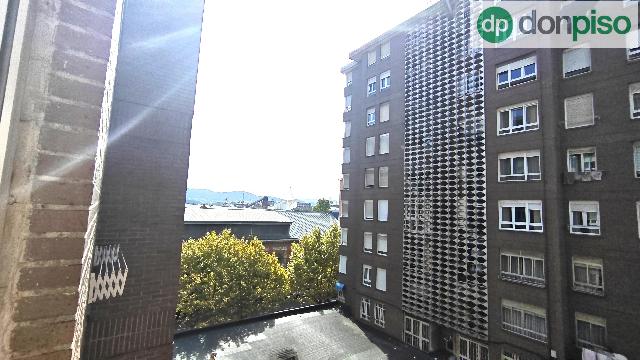 Imagen 36 Inmueble 306073 - Piso en venta en Santander / A pocos metros de la Estación de Renfe 