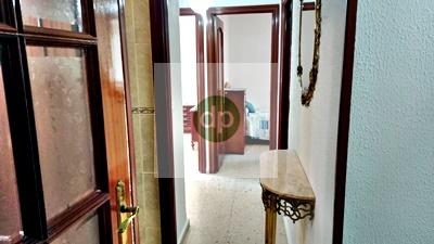 Imagen 7 Piso en venta en Badajoz / Polígono de La Paz, junto a Mercadona.