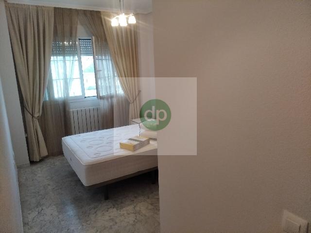 Imagen 20 Inmueble 274733 - Piso en venta en Badajoz / Jardines del Guadiana, junto a restaurantes y tiendas