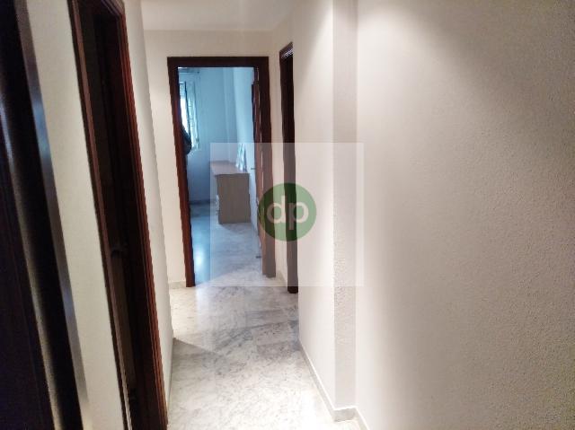 Imagen 25 Inmueble 274733 - Piso en venta en Badajoz / Jardines del Guadiana, junto a restaurantes y tiendas