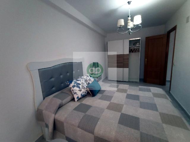 Imagen 33 Inmueble 286748 - Piso en alquiler en Badajoz / En la autopista, próximo a Institutos y Colegios.