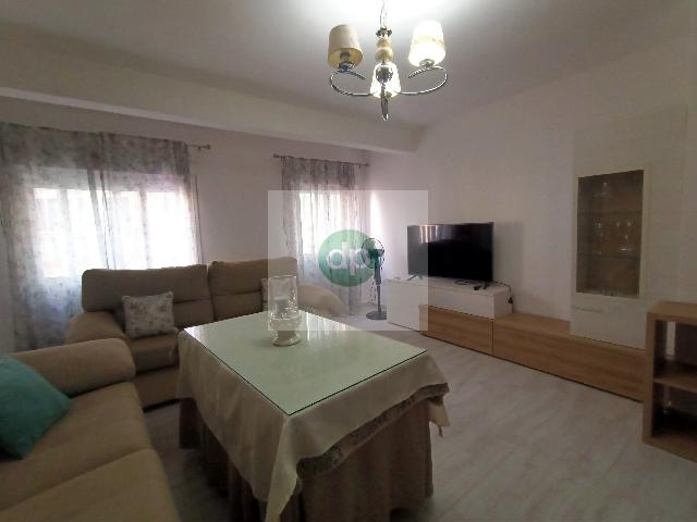 Imagen 9 Inmueble 286748 - Piso en alquiler en Badajoz / En la autopista, próximo a Institutos y Colegios.