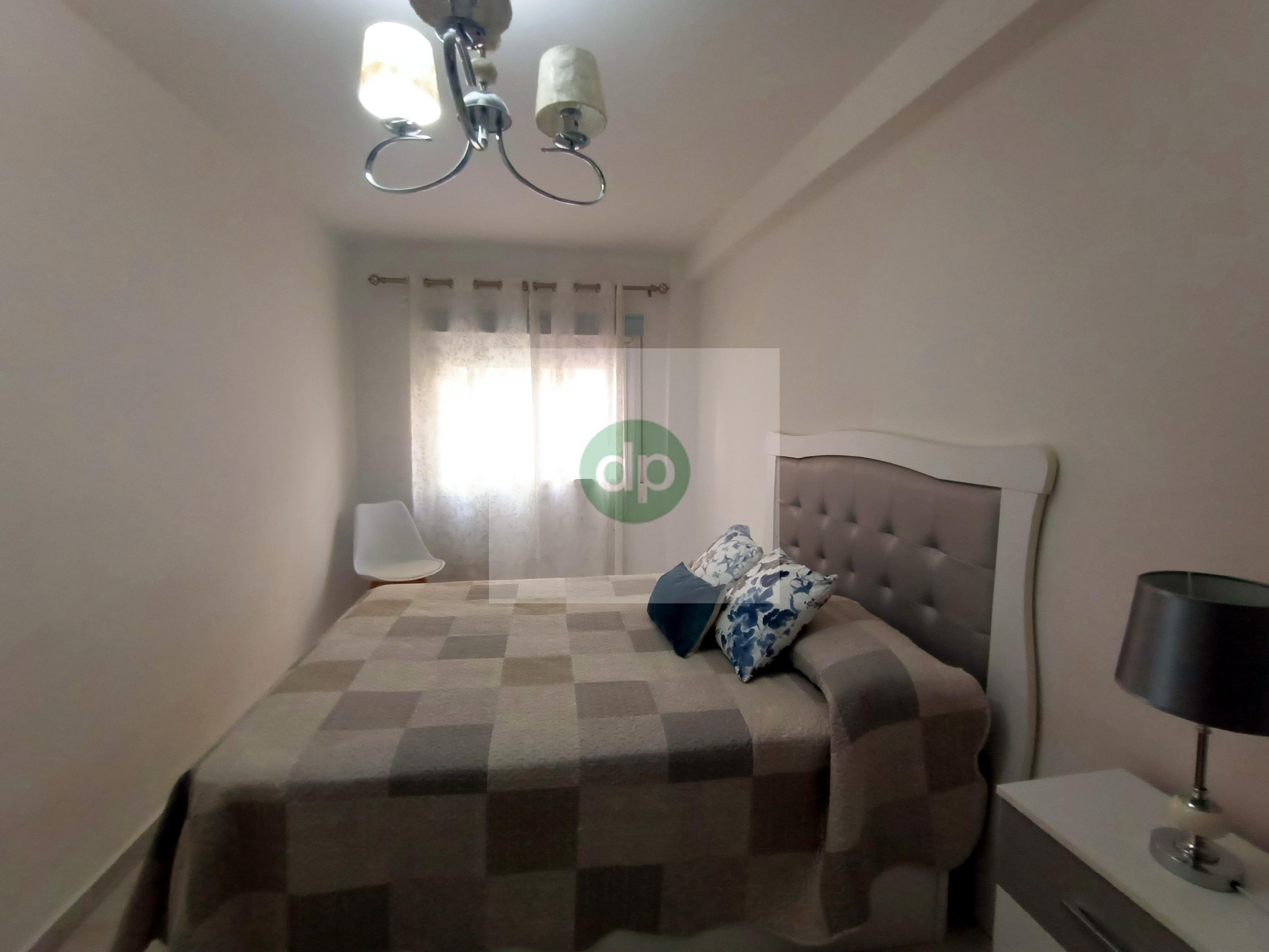 Imagen 31 Piso en alquiler en Badajoz / En la autopista, próximo a Institutos y Colegios.