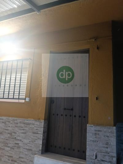 Imagen 3 Casa Aislada en venta en Badajoz / En Urbanización Los Montitos- Ctra de Sevilla