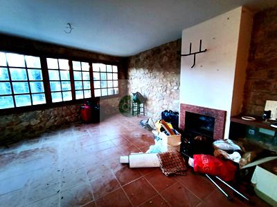 Imagen 25 Casa Aislada en venta en Badajoz / Los Montitos - Avenida principal. Ubicación inmejorable