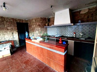 Imagen 26 Inmueble 299599 - Casa Aislada en venta en Badajoz / Los Montitos - Avenida principal. Ubicación inmejorable