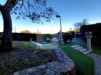 Imagen 22 Inmueble 299599 - Casa Aislada en venta en Badajoz / Los Montitos - Avenida principal. Ubicación inmejorable