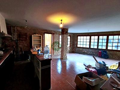 Imagen 24 Casa Aislada en venta en Badajoz / Los Montitos - Avenida principal. Ubicación inmejorable