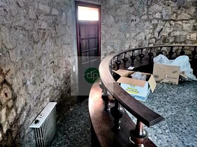 Imagen 6 Inmueble 299599 - Casa Aislada en venta en Badajoz / Los Montitos - Avenida principal. Ubicación inmejorable