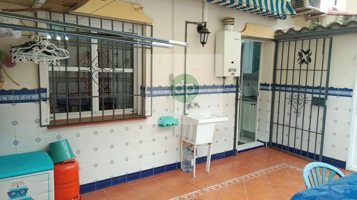 Imagen 16 Casa Adosada en venta en Badajoz / Carretera de Sevilla, próximo a Los Montitos