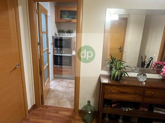 Imagen 6 Piso en venta en Badajoz / Junto a Av Ramón y Cajal - Memoria de Menacho