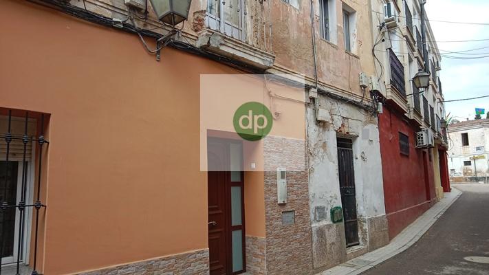 Imagen 39 Planta Baja en venta en Badajoz / Perpendicular a Ronda del Pilar. 